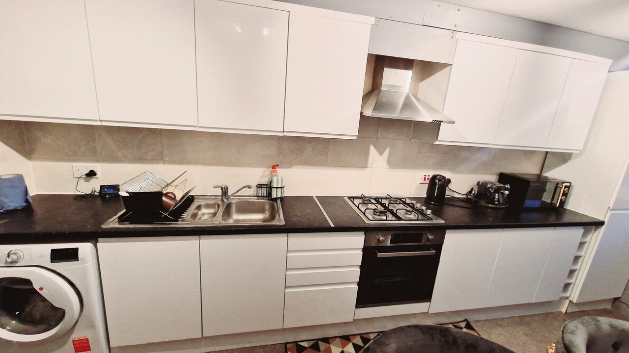 Photo of Kitchen in Sutton Central