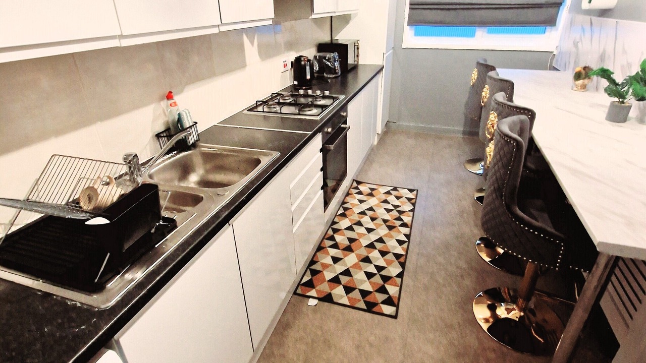 Photo of Kitchen in Sutton Central