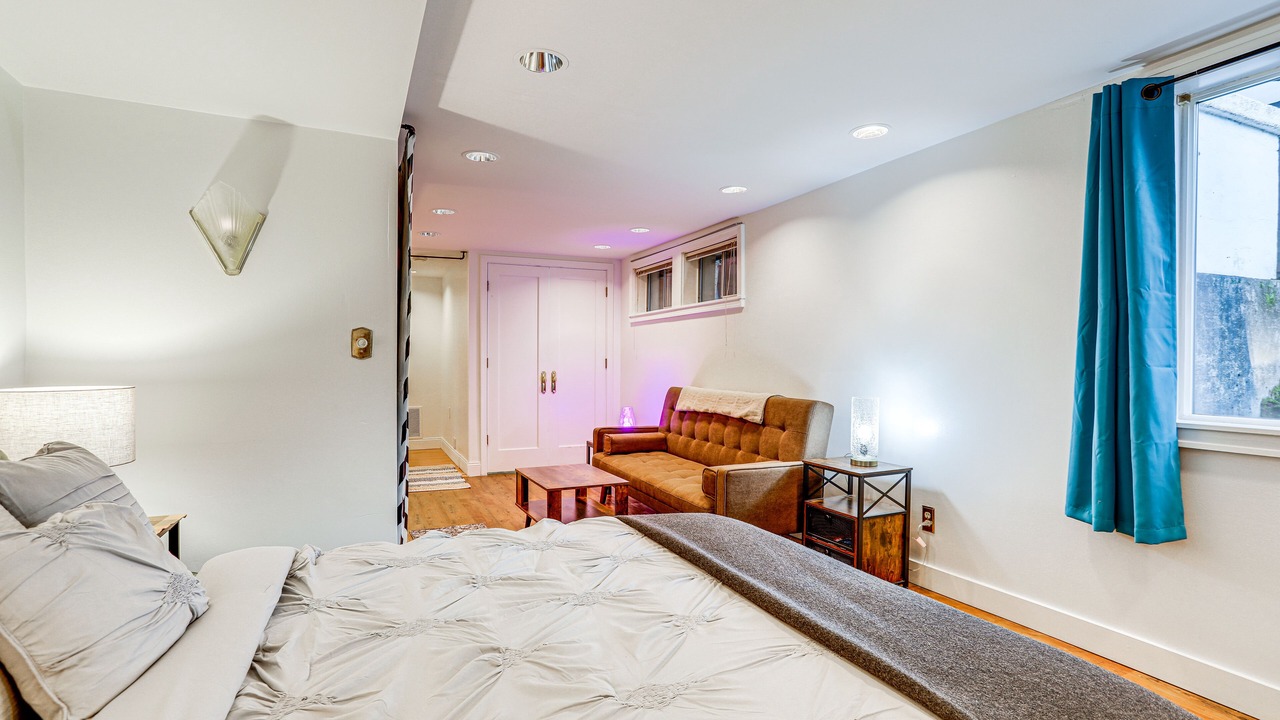 Photo of Others in Stevens