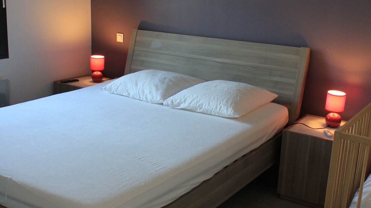 Photo of Bedroom in Brem Sur Mer