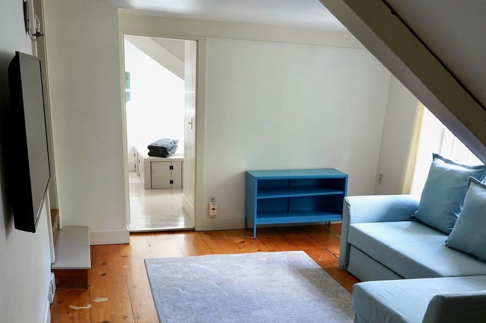 Photo of Livingroom in Barrington