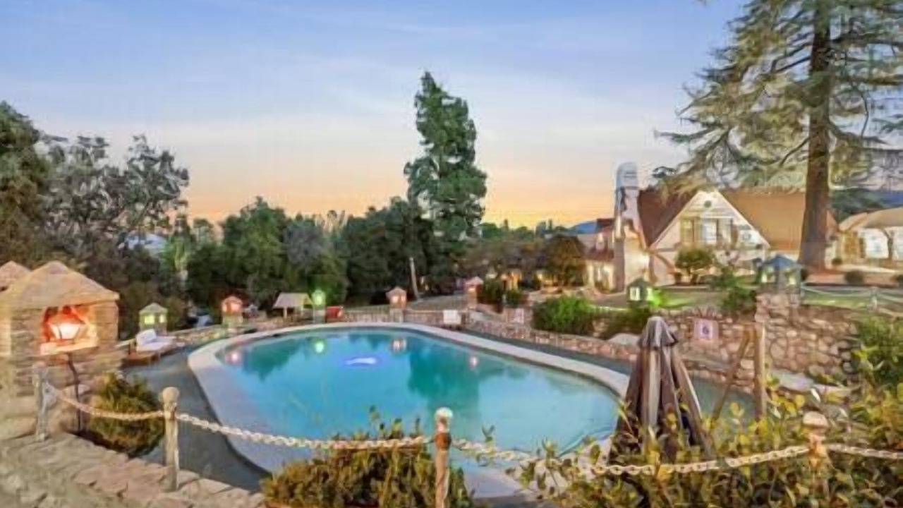 Photo of Outdoor in Newhall