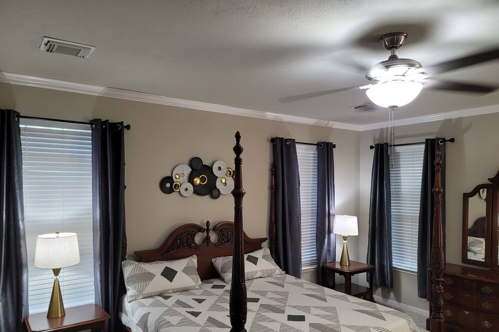 Photo of Bedroom in Spring