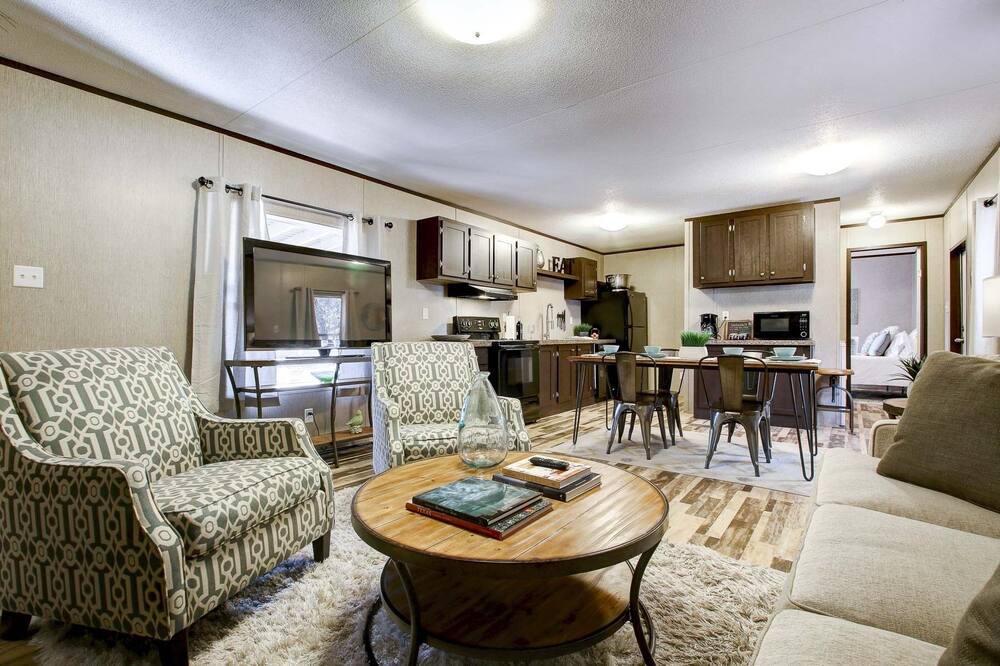 Photo of Livingroom in Hondo