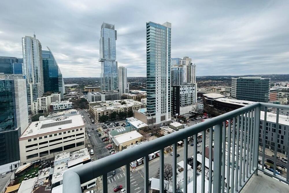 Photo of Outdoor in Civic District