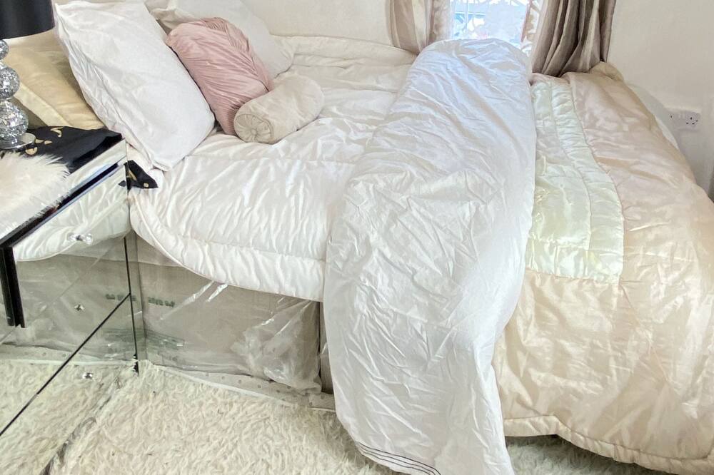 Photo of Others in Barking