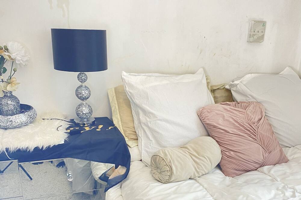 Photo of Others in Barking