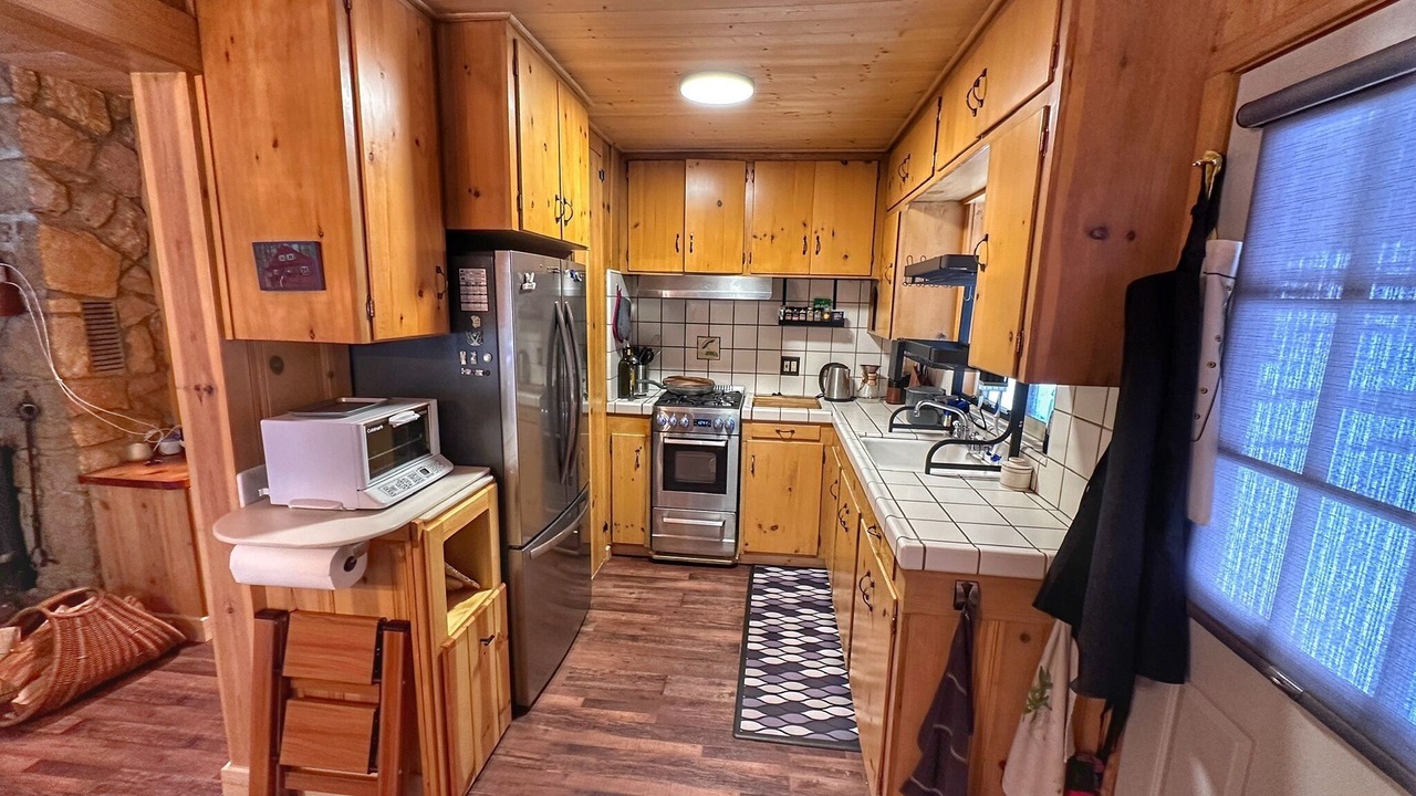 Photo of Kitchen in Strawberry