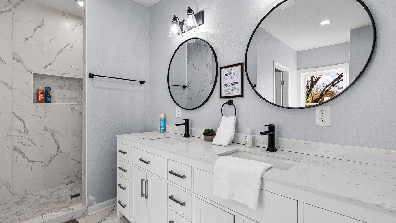 Photo of Bathroom in Near East Side