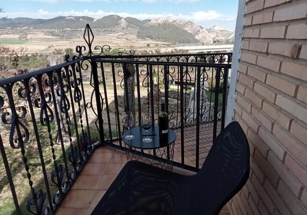 Photo of Outdoor in Brinas