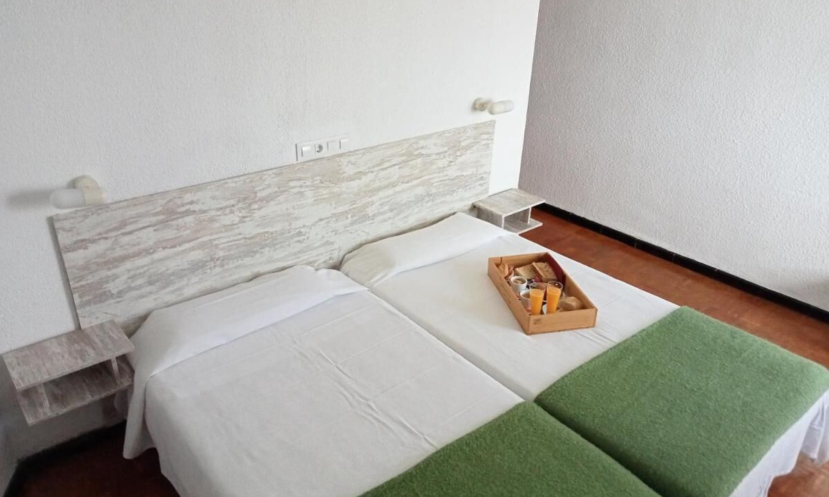 Photo of Bedroom in Brinas