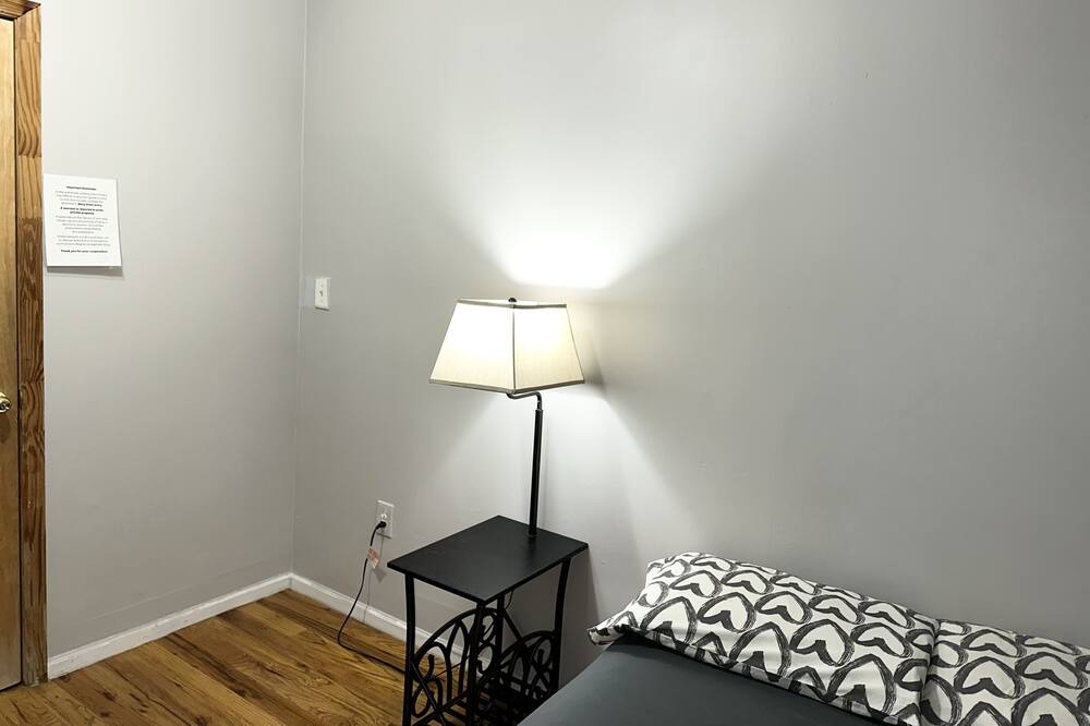Photo of Bedroom in Ocean Hill