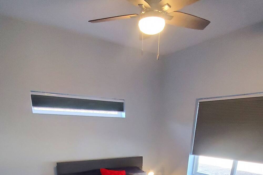 Photo of Bedroom in Pleasant Grove