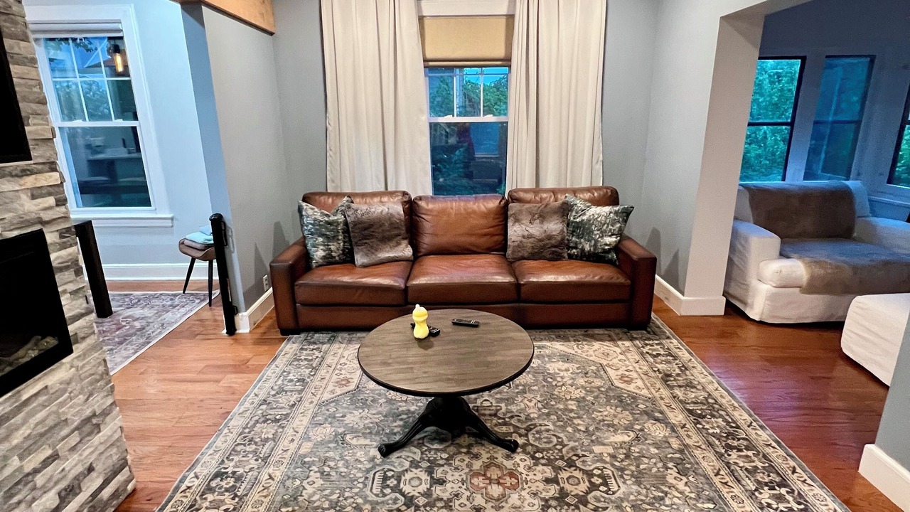 Photo of Livingroom in Southeast Yonkers
