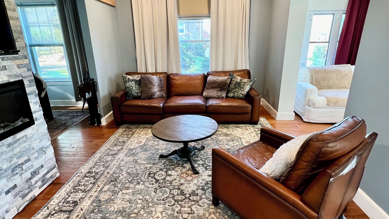 Photo of Livingroom in Southeast Yonkers