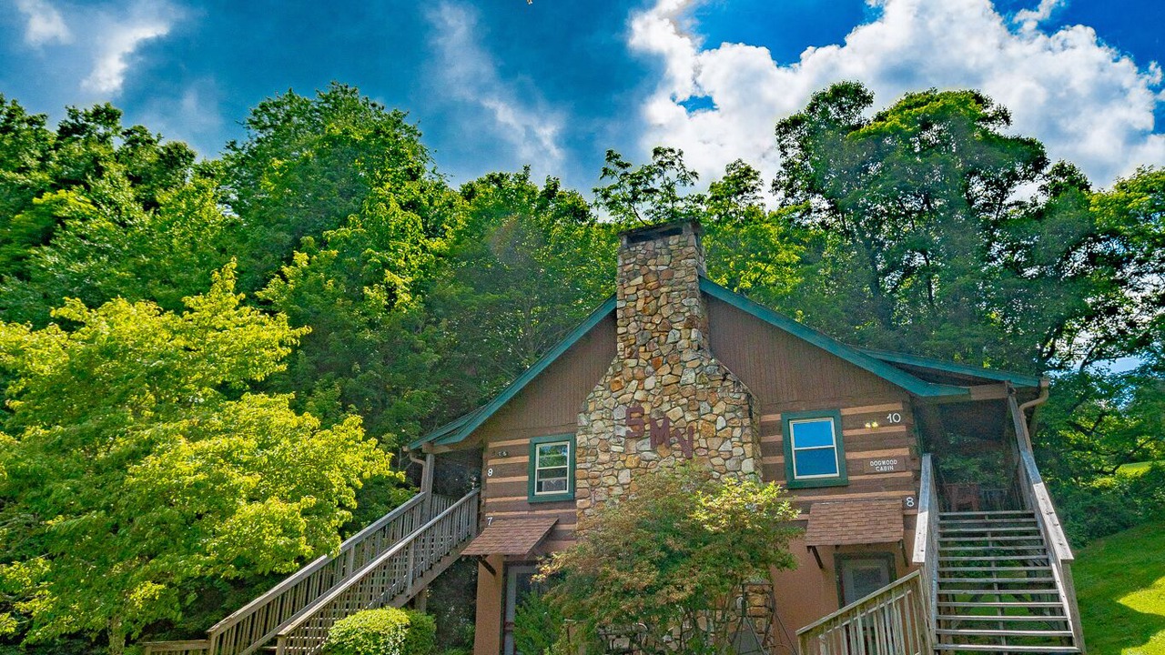 Photo of Others in Blowing Rock