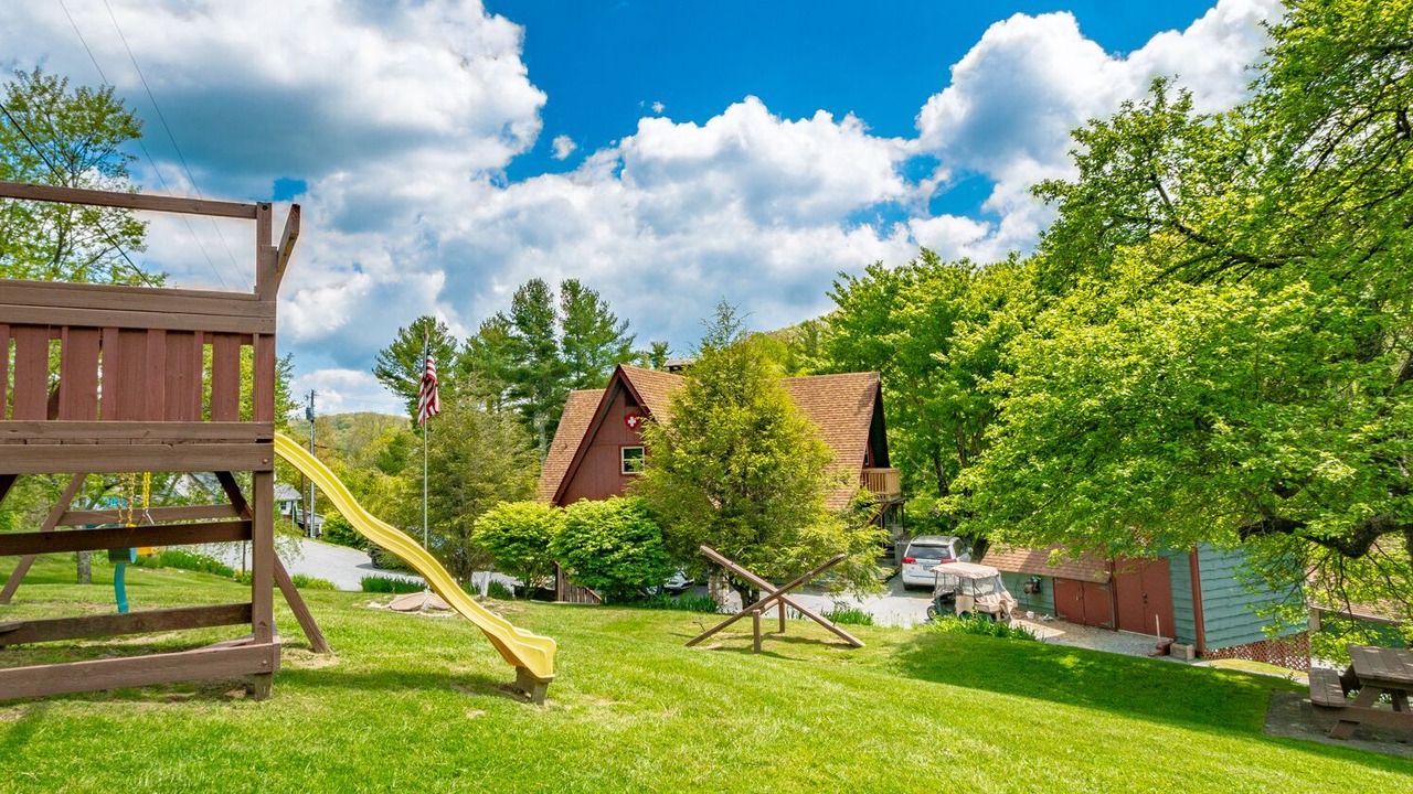 Photo of Others in Blowing Rock