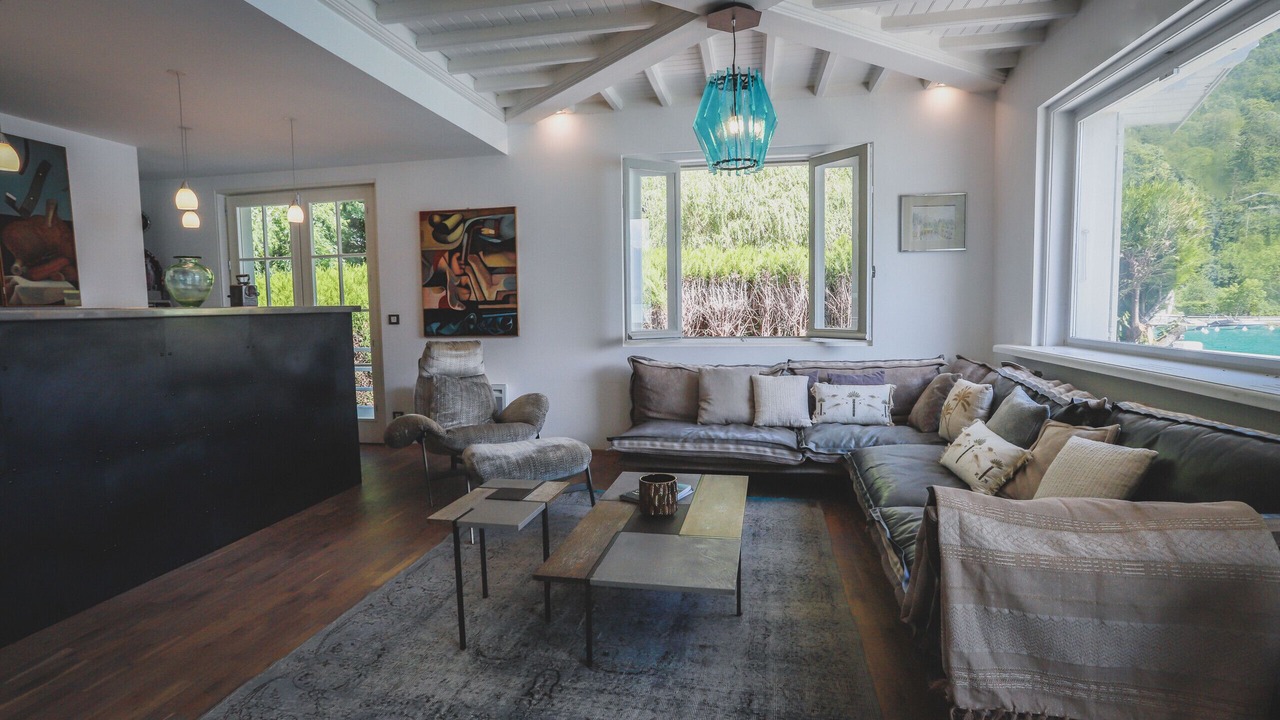 Photo of Livingroom in Angon