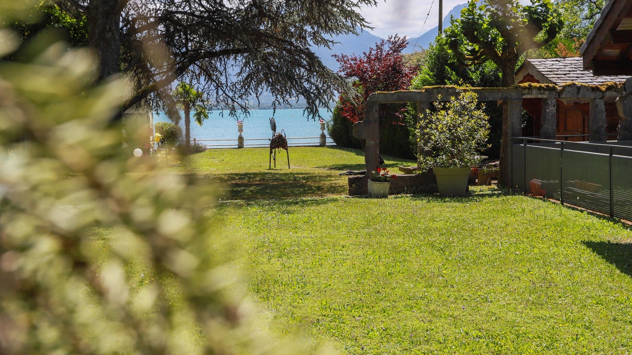 Photo of Outdoor in Angon