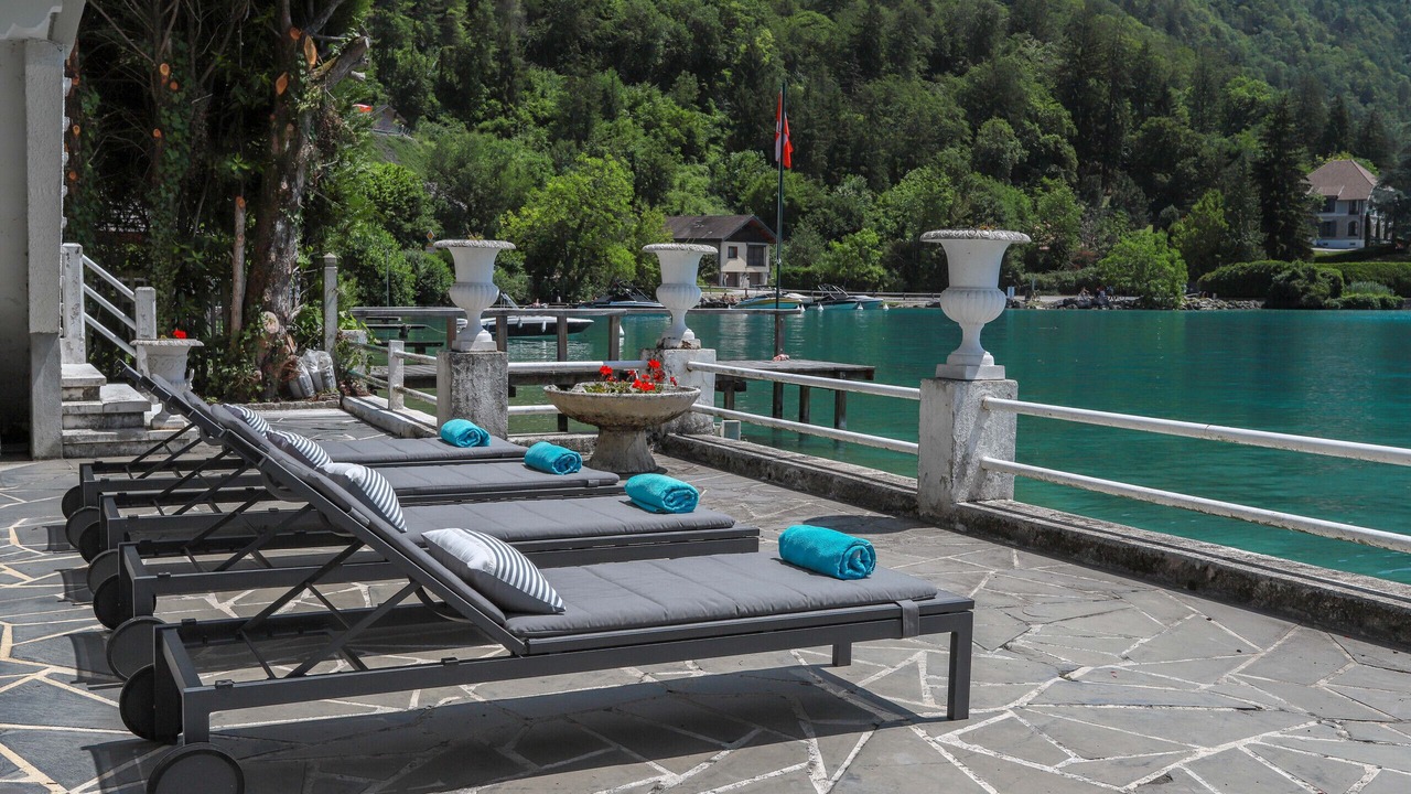 Photo of Outdoor in Angon