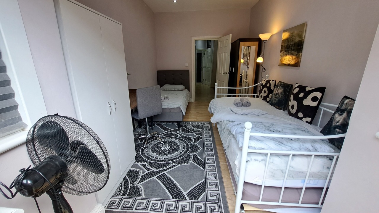 Photo of Bedroom in Boleyn