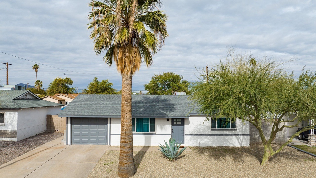 Photo of Outdoor in New Papago Parkway