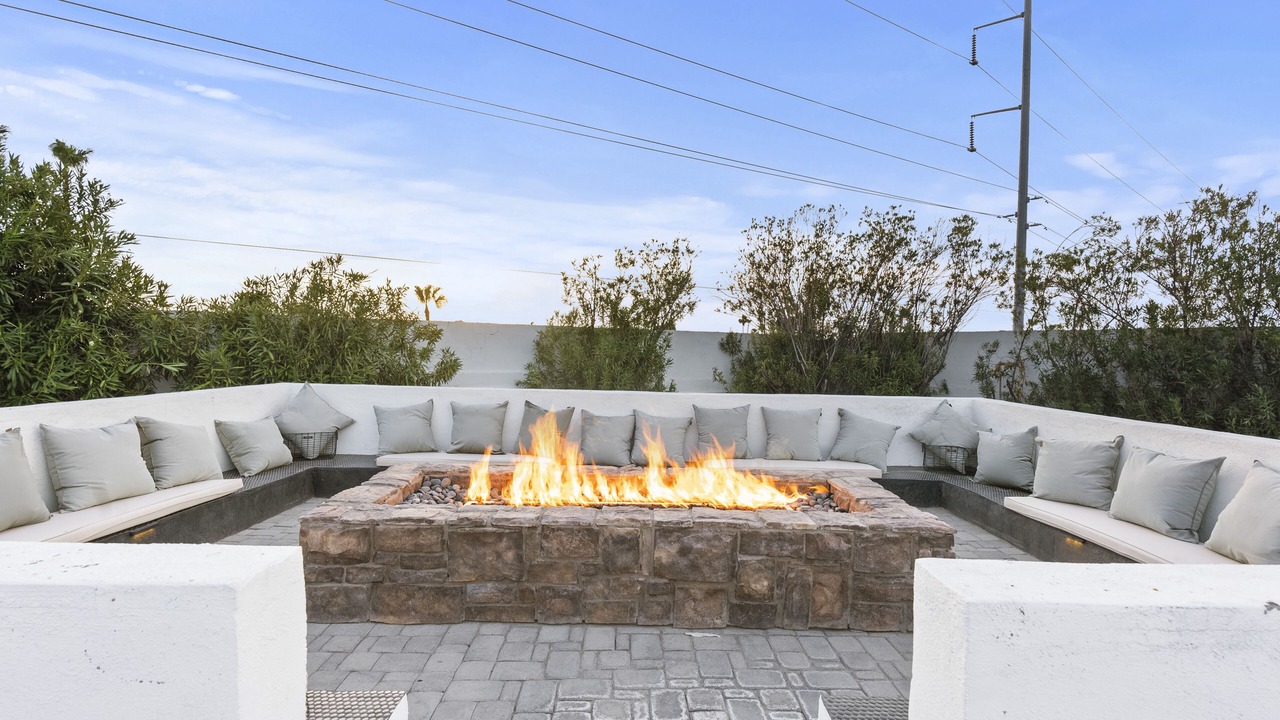 Photo of Outdoor in Regency Heights