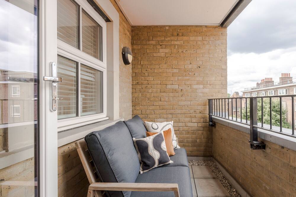 Photo of Outdoor in East Walworth