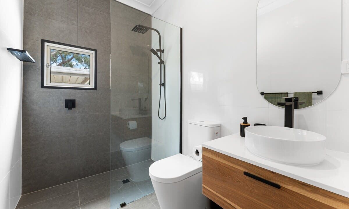 Photo of Others in Clare