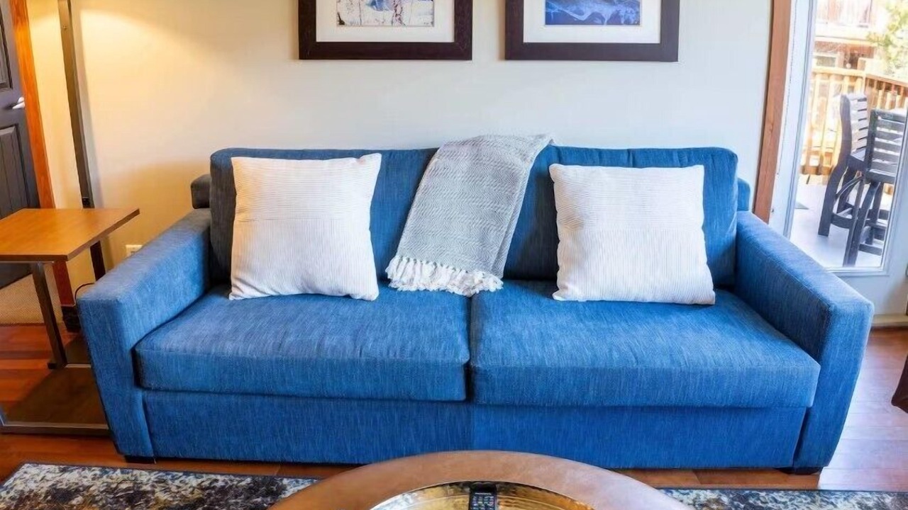 Photo of Livingroom in Calgary