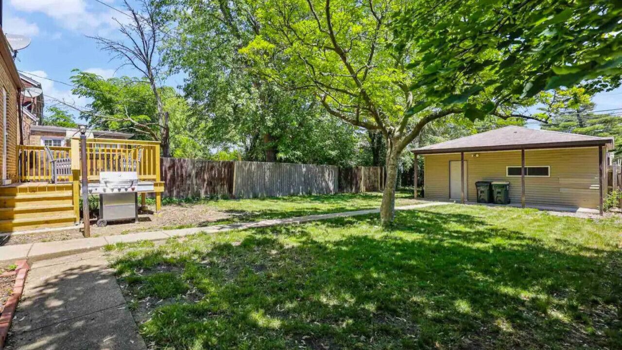 Photo of Outdoor in Broadview