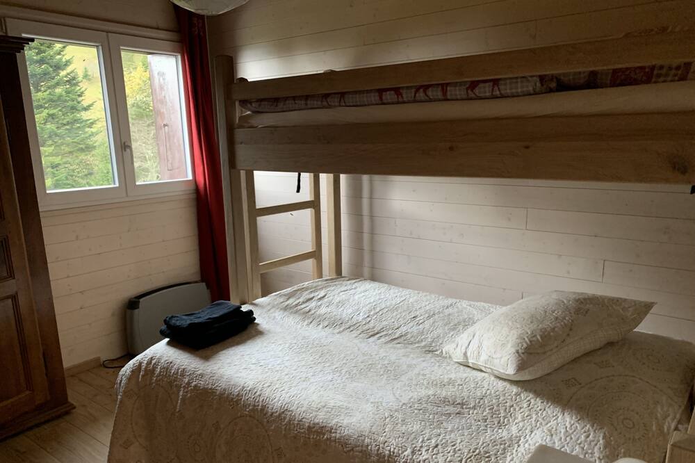 Photo of Bedroom in Montreux