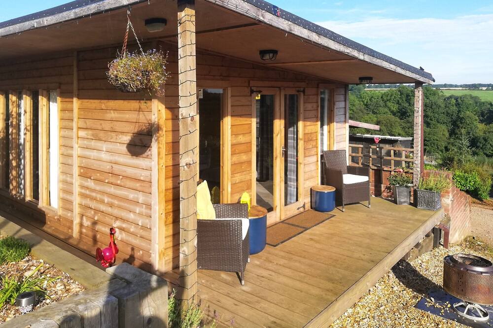 Photo of Patio Balcony in Skegby