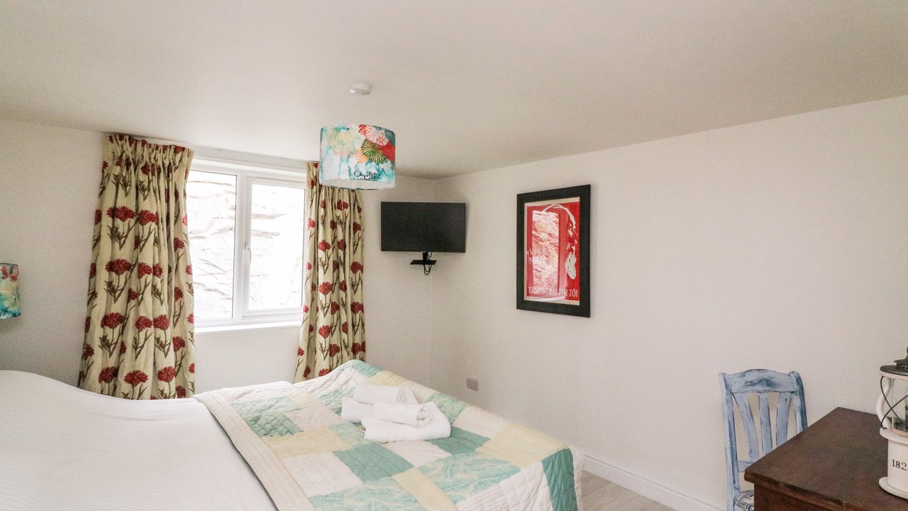 Photo of Others in Dartmouth