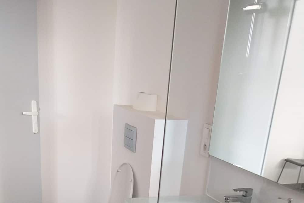 Photo of Bathroom in Montirat