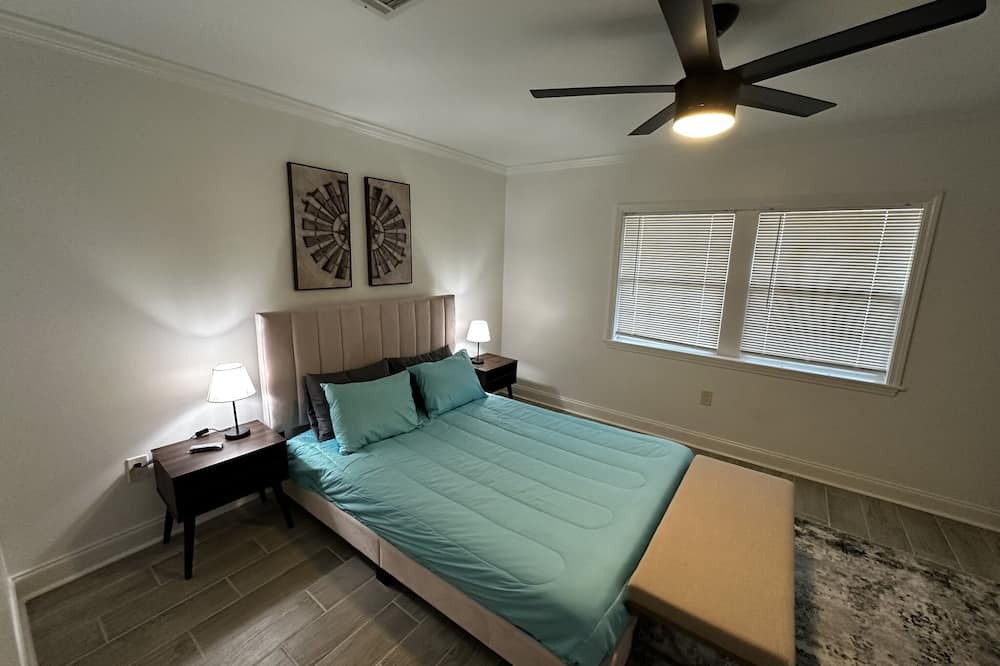 Photo of Bedroom in Paradis