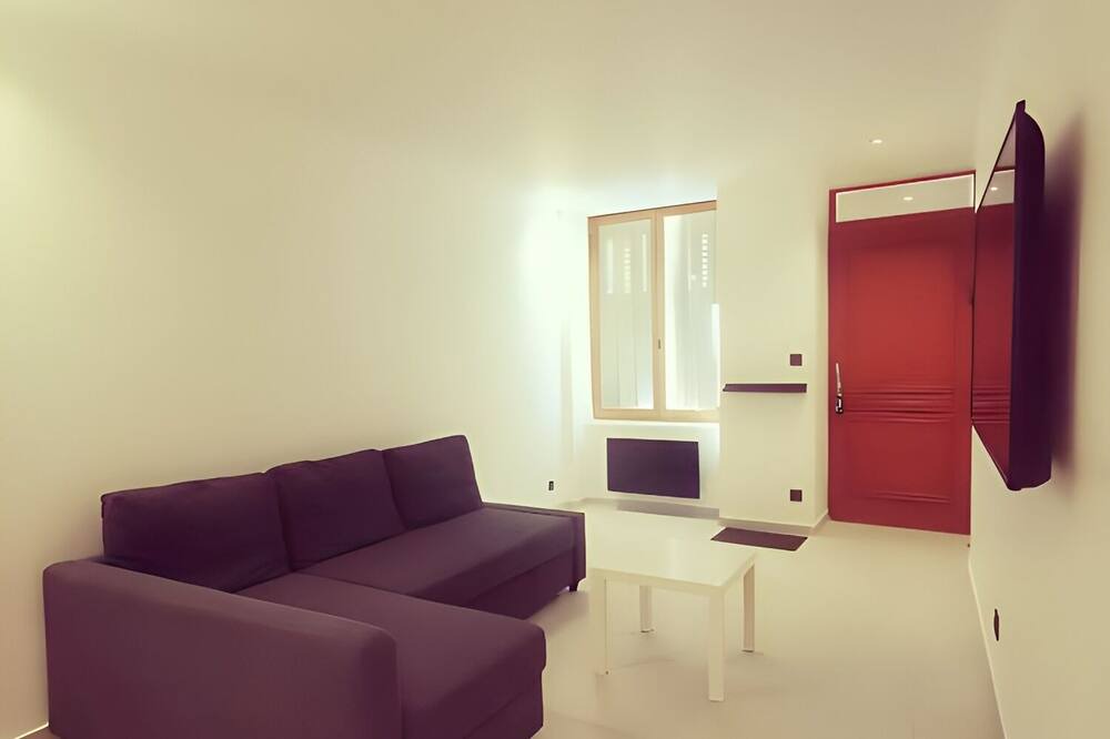 Photo of Bedroom in Centre Ville
