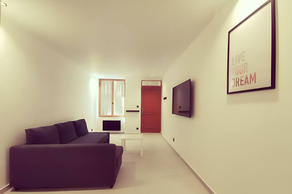 Photo of Bedroom in Centre Ville