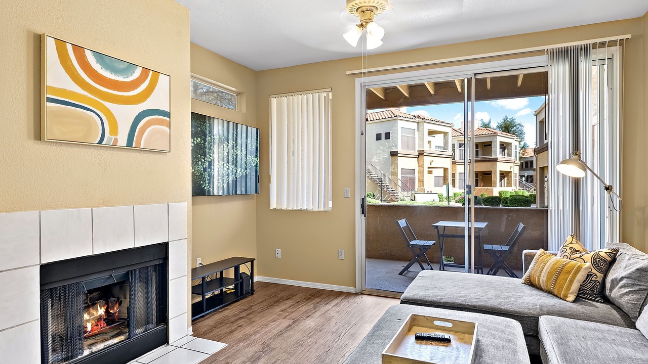 Photo of Livingroom in Central Scottsdale