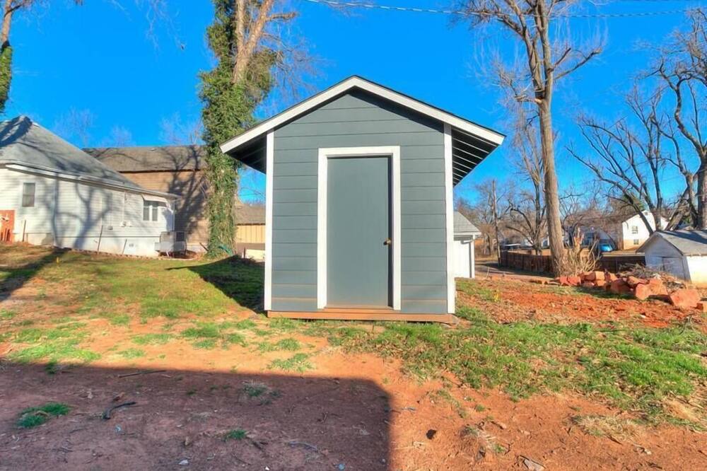 Photo of Outdoor in Guthrie