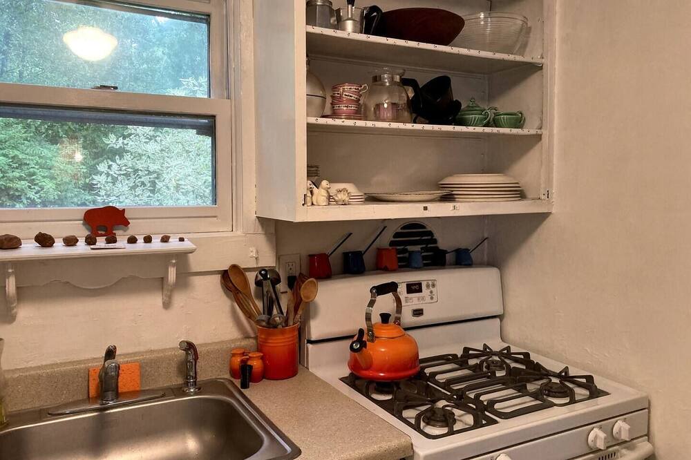 Photo of Kitchen in West Shokan