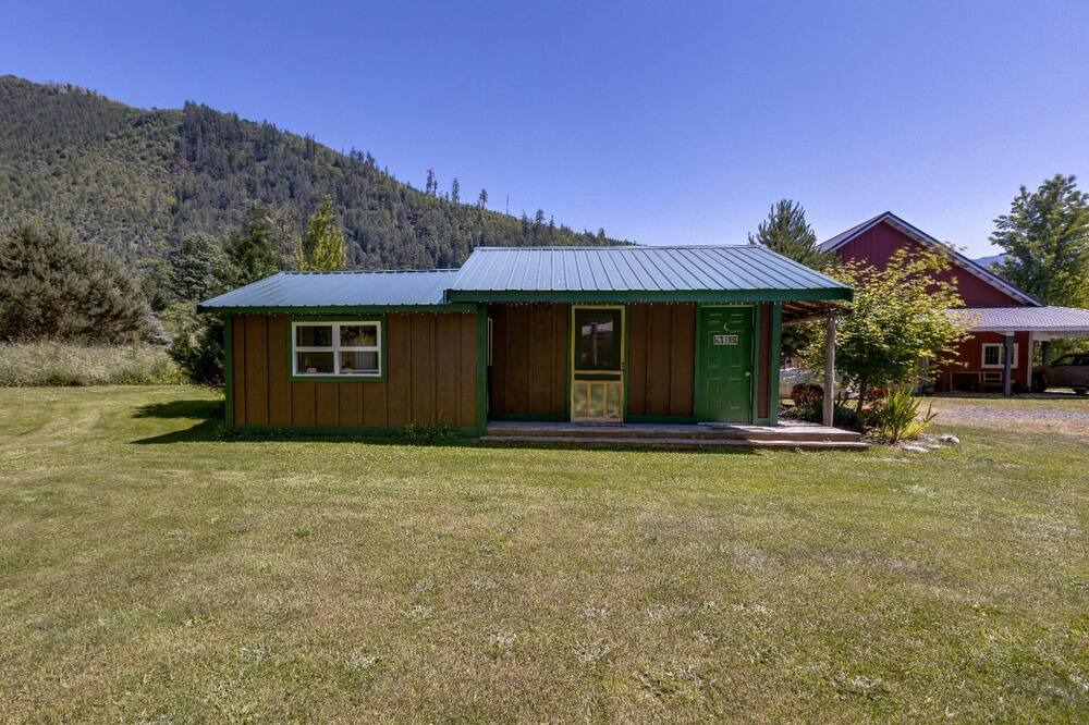 Photo of Outdoor in Maple Falls