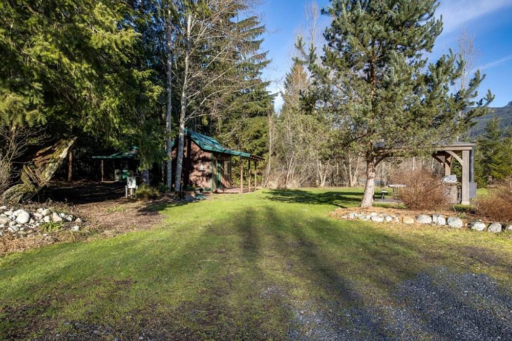 Photo of Outdoor in Maple Falls