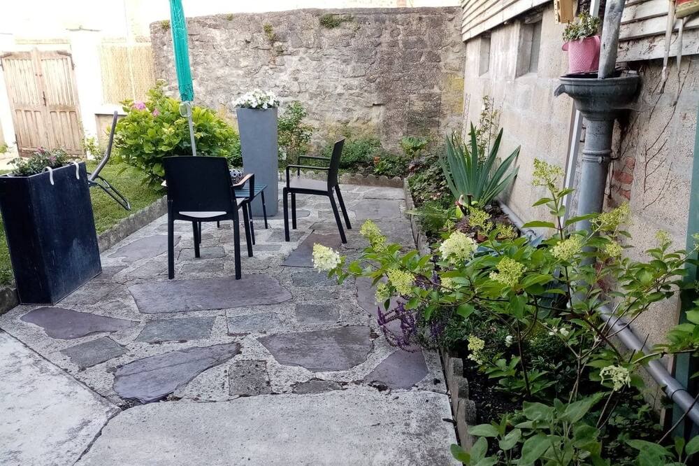 Photo of Patio Balcony in Givet