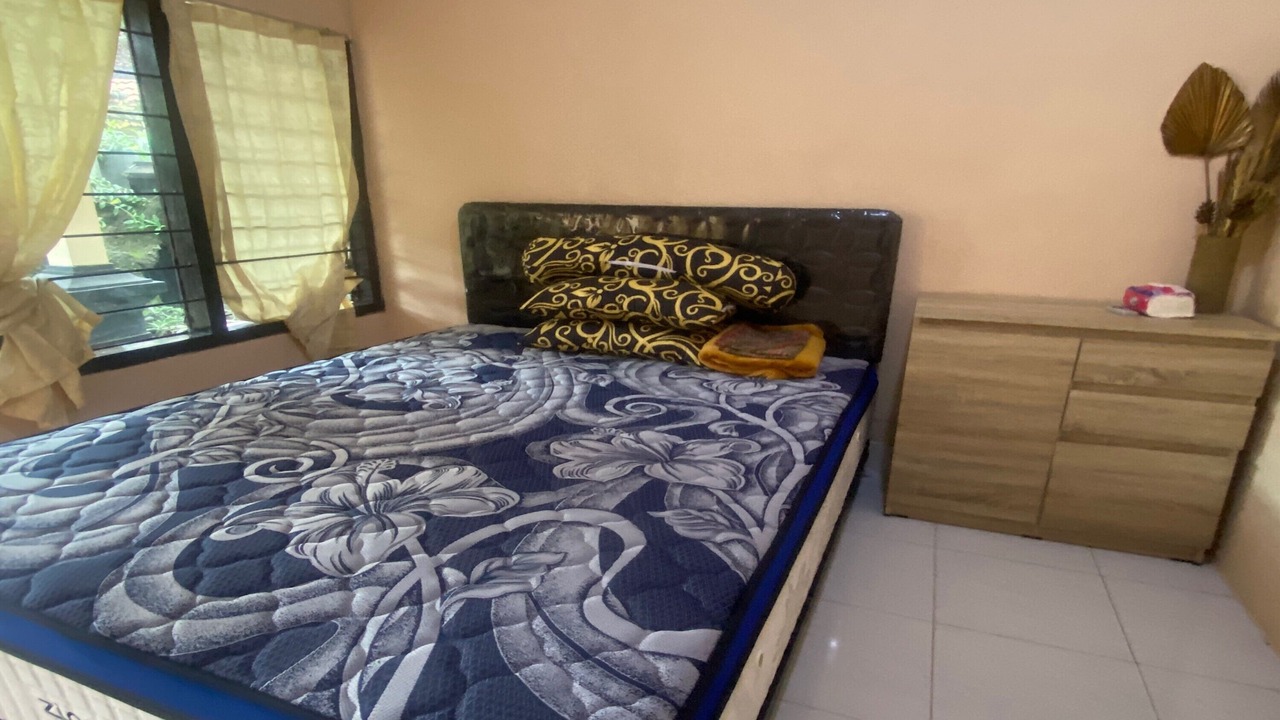 Photo of Bedroom in Kecamatan Janapria