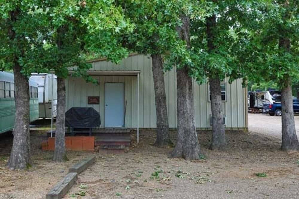 Photo of Outdoor in Hugo