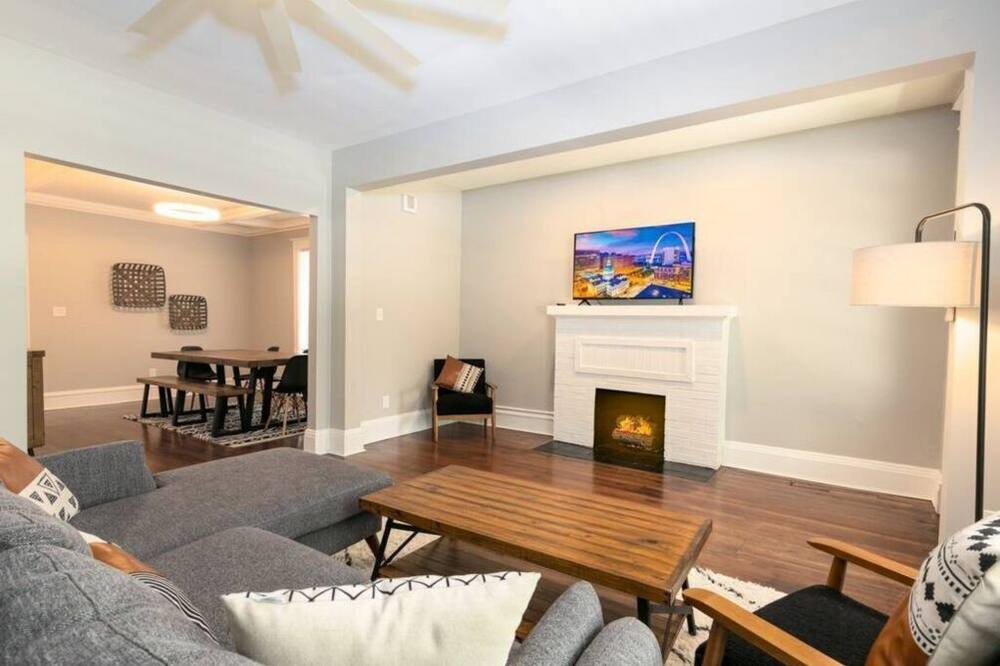 Photo of Bedroom in Shaw