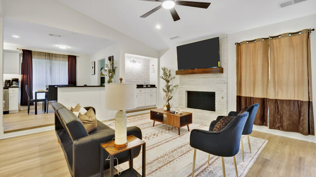 Photo of Livingroom in Plano