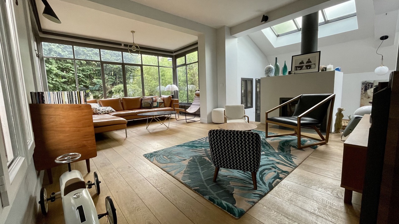 Photo of Livingroom in Saint-Cloud