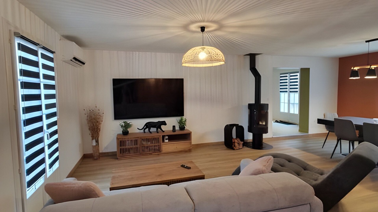 Photo of Livingroom in La Suze-sur-Sarthe